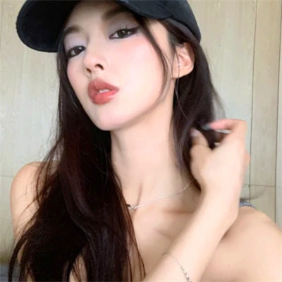 2025最新流行女生微博头像