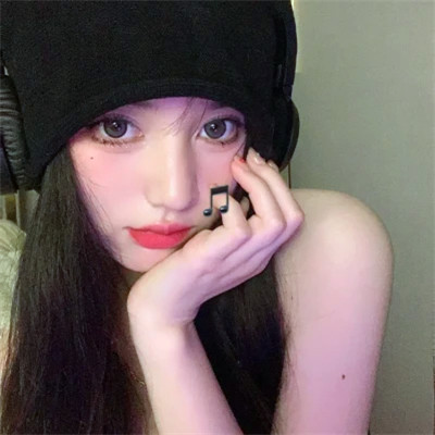 2025年女生最in的漂亮头像