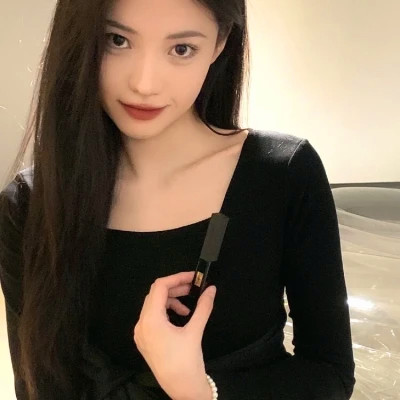 2025年女生最in的漂亮头像
