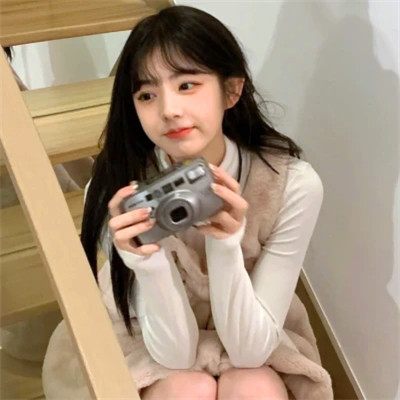 2025年女生最in的漂亮头像