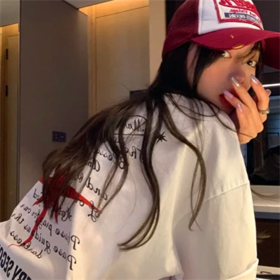 2025年女生最in的漂亮头像