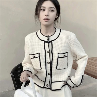 2025年时尚新潮女生头像