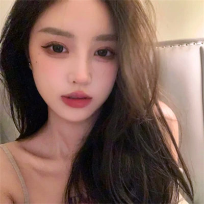 2025年最火爆的女孩头像