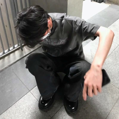 2025年最新男生头像