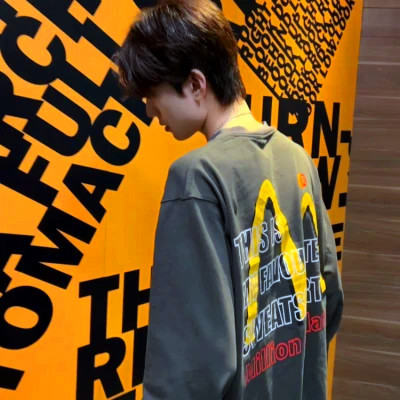 2025最新男生头像图片