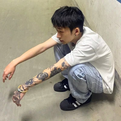 个性男生头像图片2025