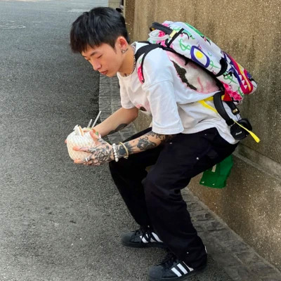 个性男生头像图片2025