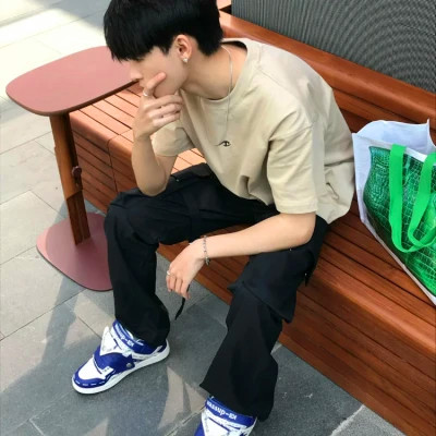 帅气男生头像图片2025