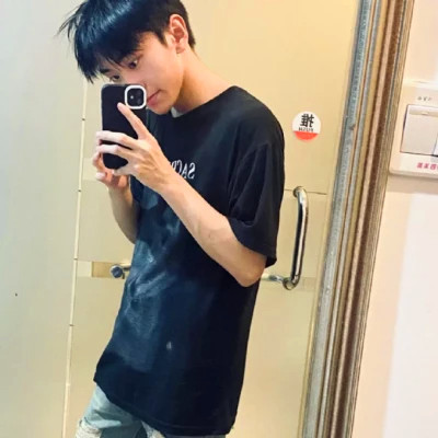 2025年最新男生头像