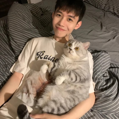 2025年最受欢迎的男生头像