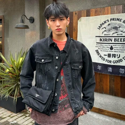 2025年最火微信男生头像