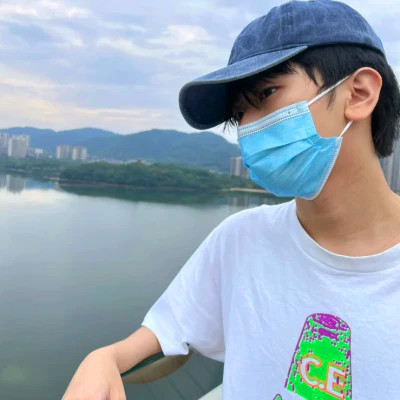 最新2025微信男生头像