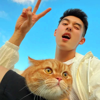 2025年最吸睛的男生头像