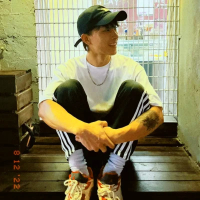 2025年最吸睛的男生头像