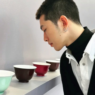超级好看的2025微信男生头像