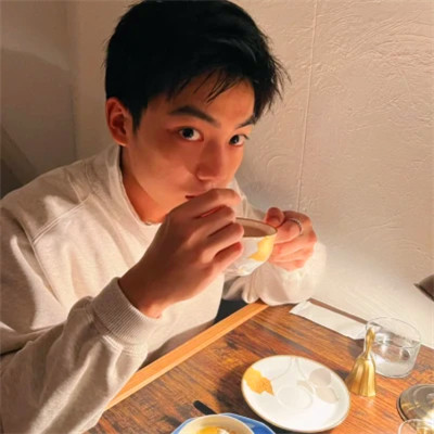 2025年男生头像最新款式