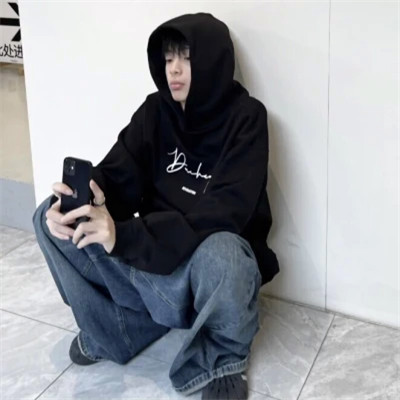 2025最新款式男生头像潮流