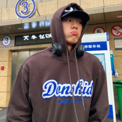 2025最新微信男生头像