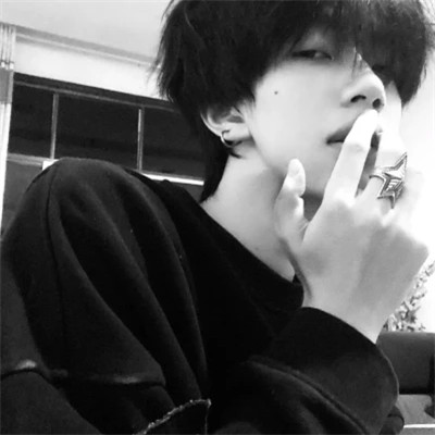 2025最新微信男生头像