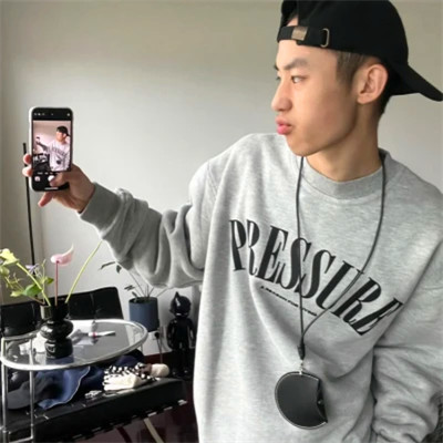 2025最新微信男生头像
