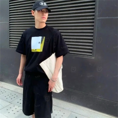 最潮流的酷帅男生头像