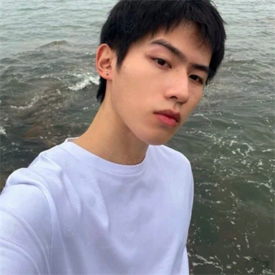 无敌酷帅男生头像