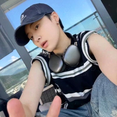 超级酷帅的男生头像