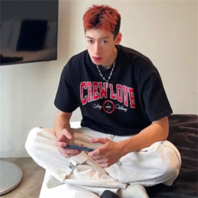 2025年男生头像最新潮流