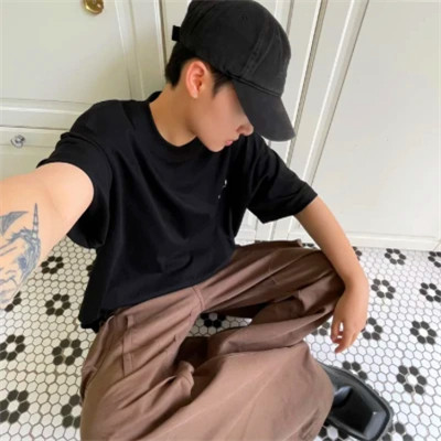 2025年男生头像最新潮流