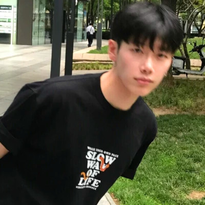 2025年最好的男生头像