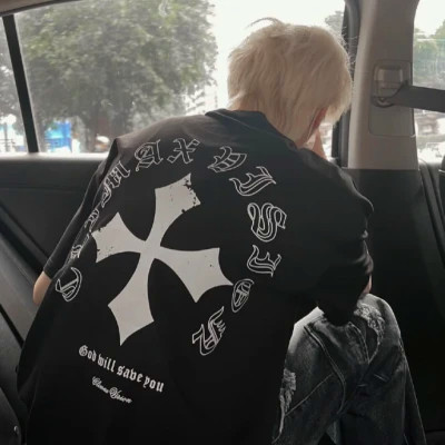 2025年最新版最帅微信头像男