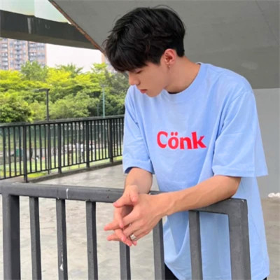 2025年最新版最帅微信头像男