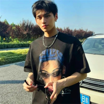 精心挑选的2025最新男生头像