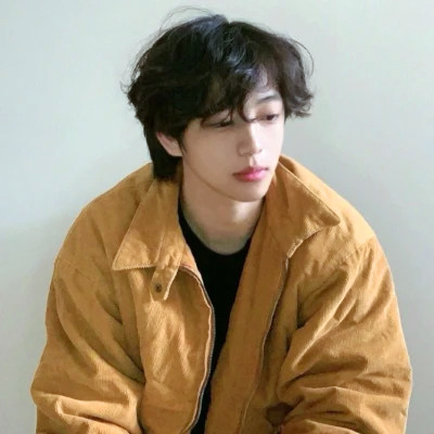 最酷炫的2025男生微信头像