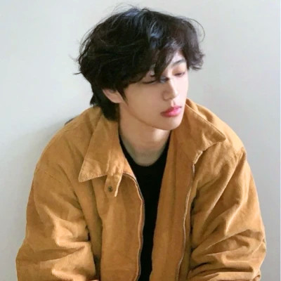 最酷炫的2025男生微信头像