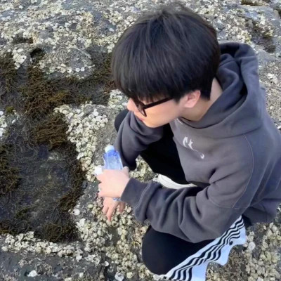 独一无二的2025男生微信头像