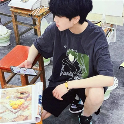 绝对让人心动的超帅男生头像