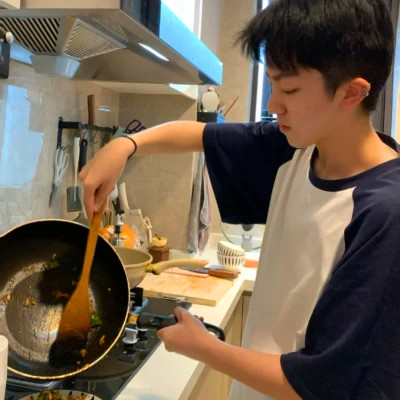独一无二的真人男生头像