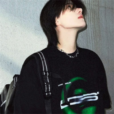 独一无二的真人男生头像