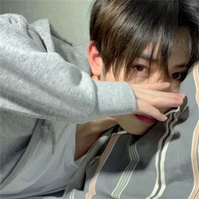 独一无二的真人男生头像