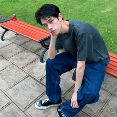 独一无二的真人男生头像