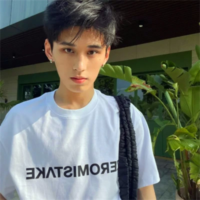 独一无二的真人男生头像