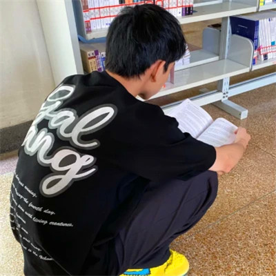 与众不同的超帅男生头像