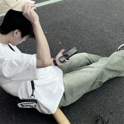 酷炫十足的真人男生头像
