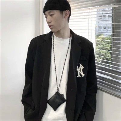 个性十足的真人男生头像图片
