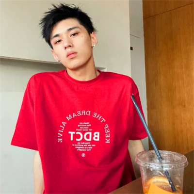 独具魅力超酷真人男生头像