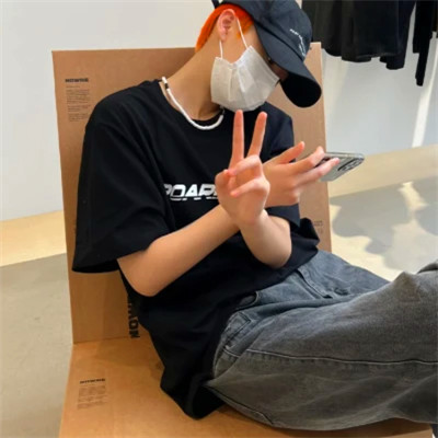 2025最热门的微信男生头像
