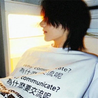 2025最热门的微信男生头像