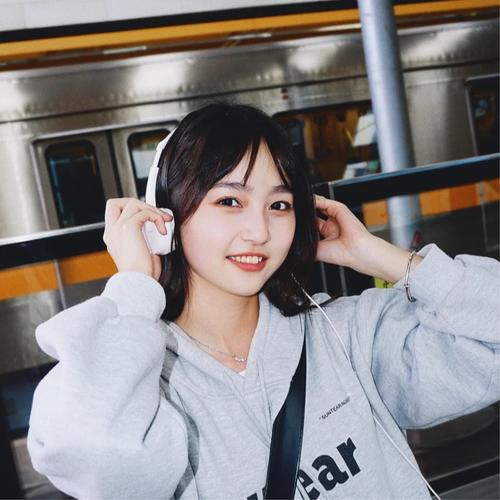 2025女生最in新潮头像