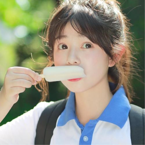 2025女生最in新潮头像